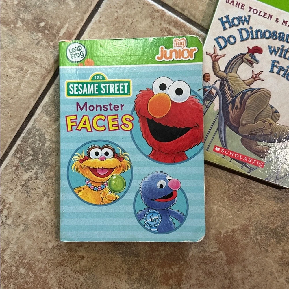 LeapFrog Tag Junior Books Lot 2 Sesame Street How Do Dinosaurs LeapReader